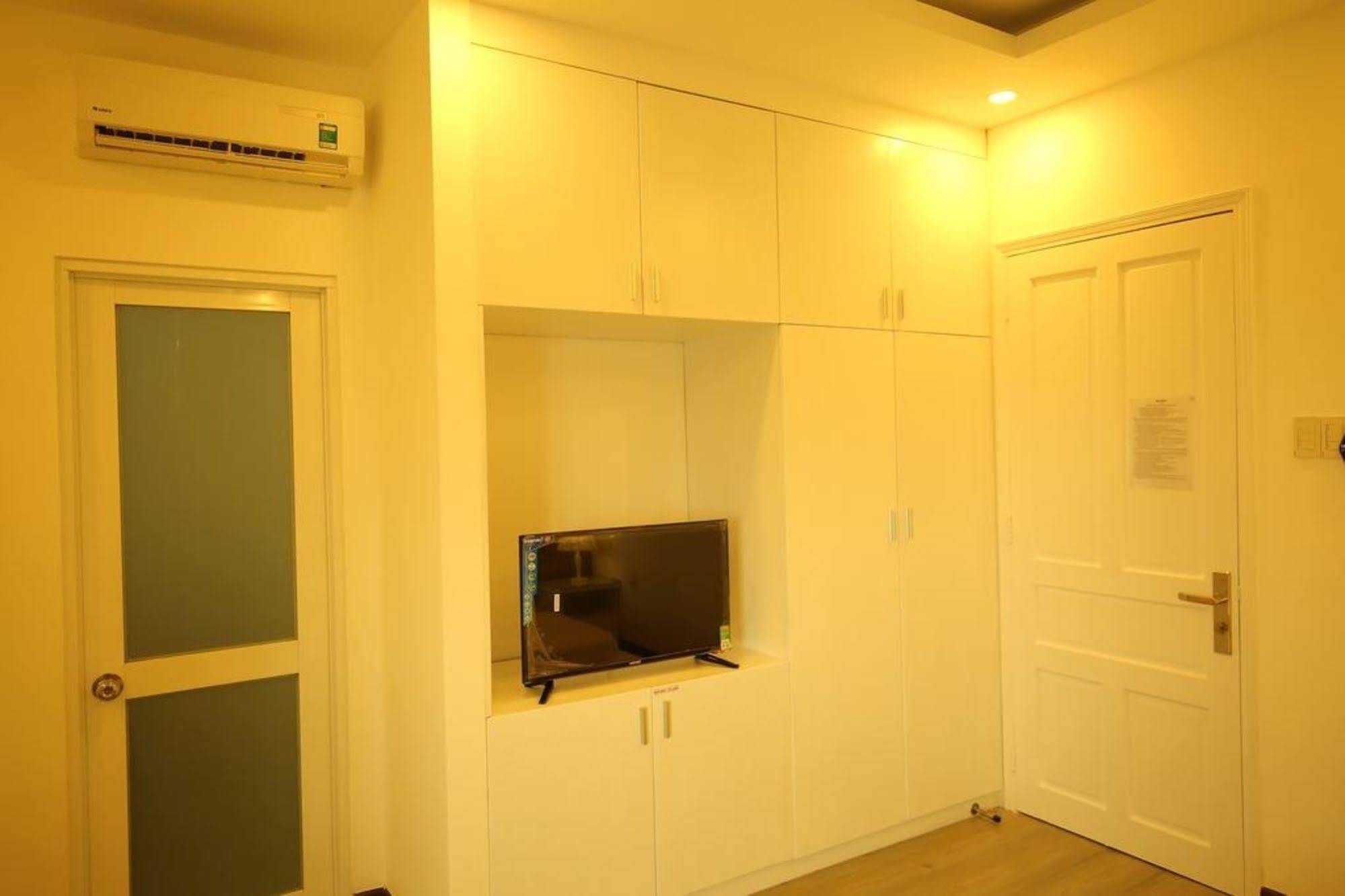 New Hotel & Apartment Thu Dau Mot Esterno foto