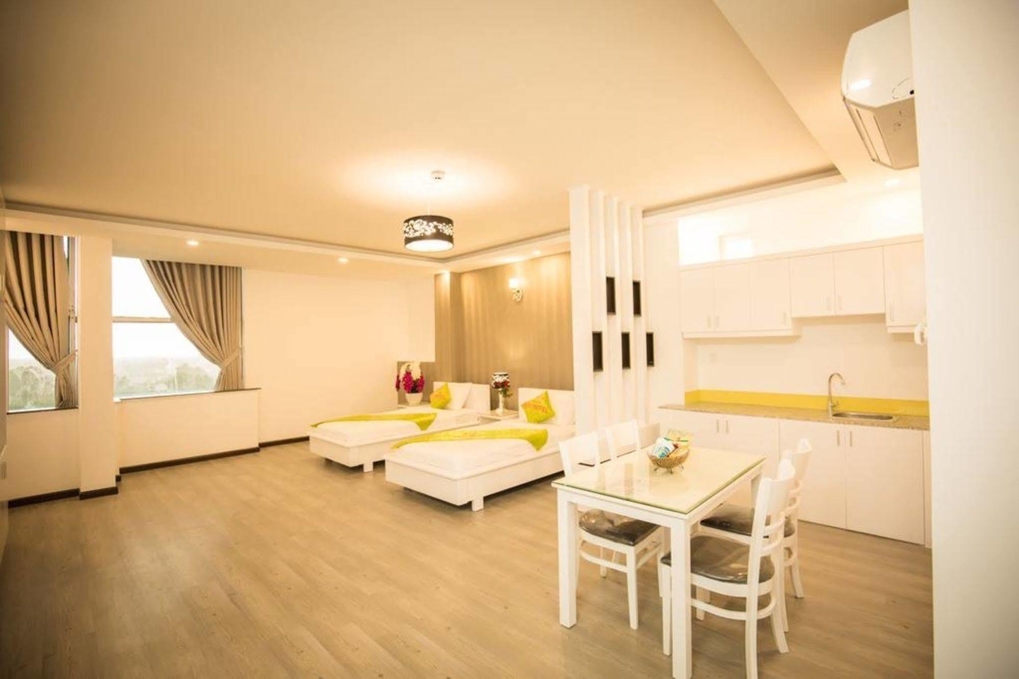 New Hotel & Apartment Thu Dau Mot Esterno foto